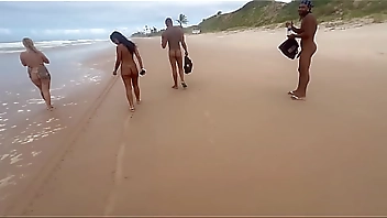 I went with my pussy friend to a nudist beach for the pirocudos